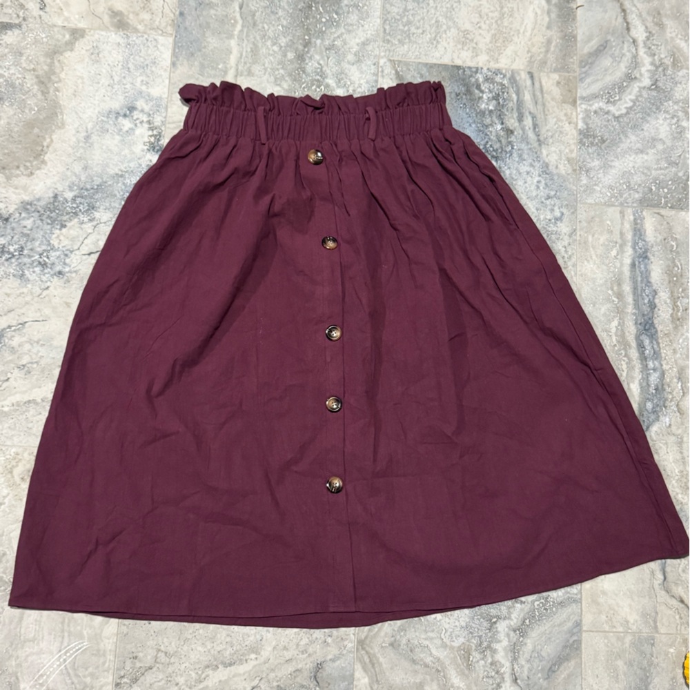 Chic A-Line Skirt with Button Accents